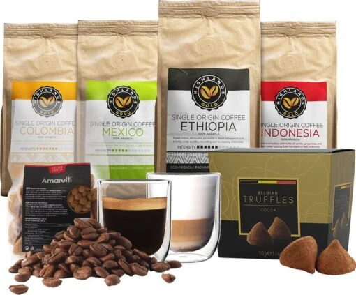 Highlands Gold - Koffiebonen Proefpakket - Koffie Cadeaupakket - 100% Arabica - Single Origin - 4 Soorten Koffie, Ambachtelijke Truffels En 2 Luxe Glazen -Koffiebenodigdheden Winkel